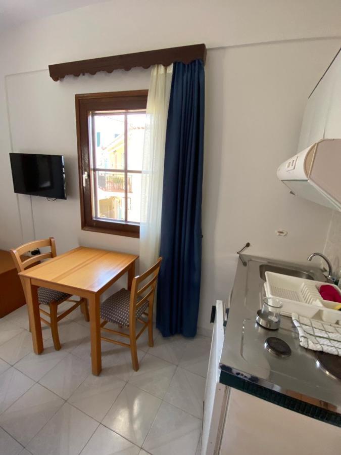 Victoria Studios Spétses Dış mekan fotoğraf